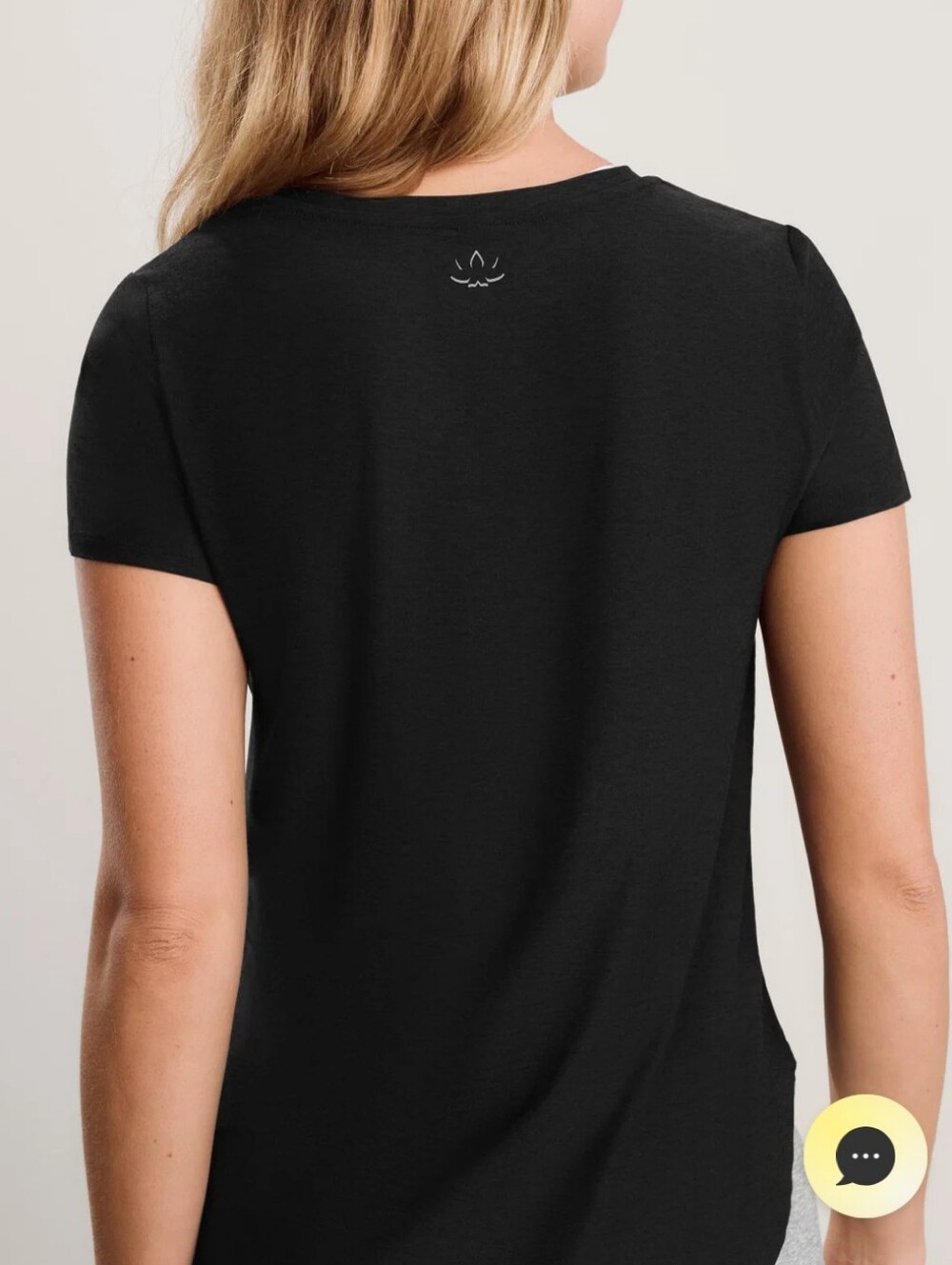 Beyond Yoga Black Featherweight On the Down Low Short Sleeve Tee - Picture 6 of 6